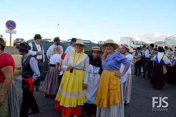 Alegre y participativa romería en El Ejido (Foto FJ Santana y TF)